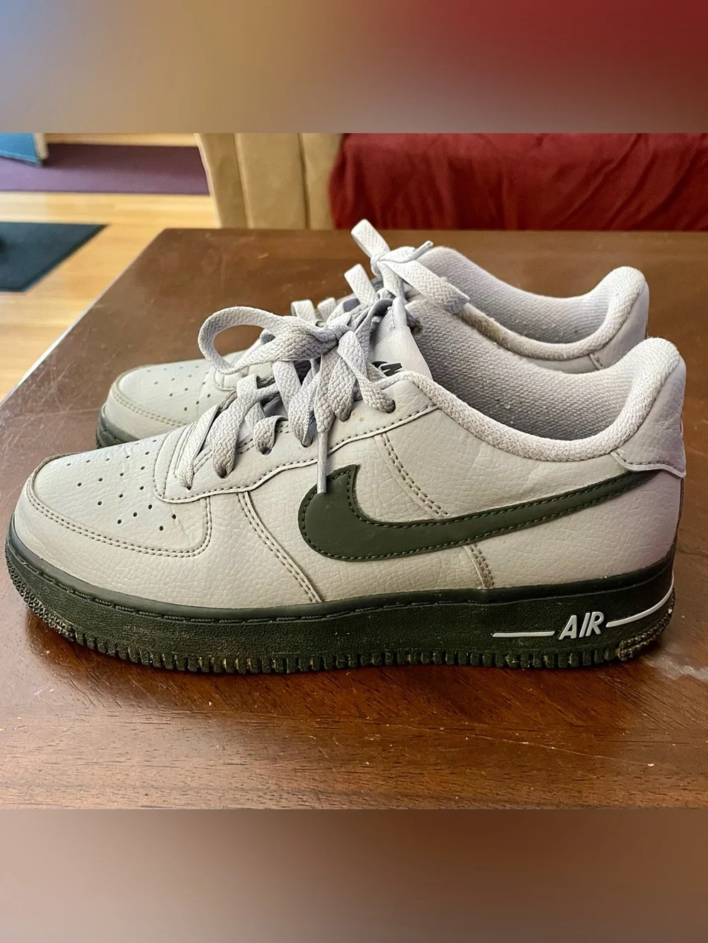 Nike size gray